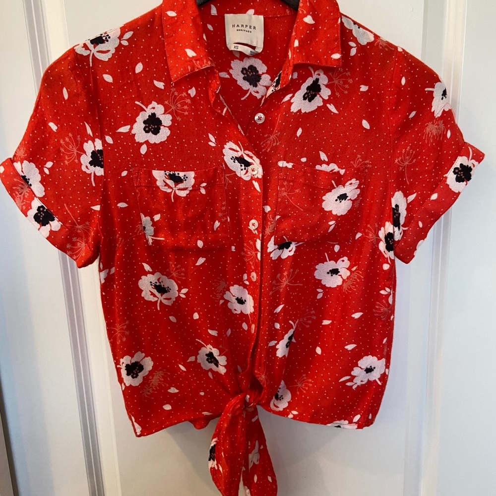 Button down, Tie-front, Crop Top-EUC